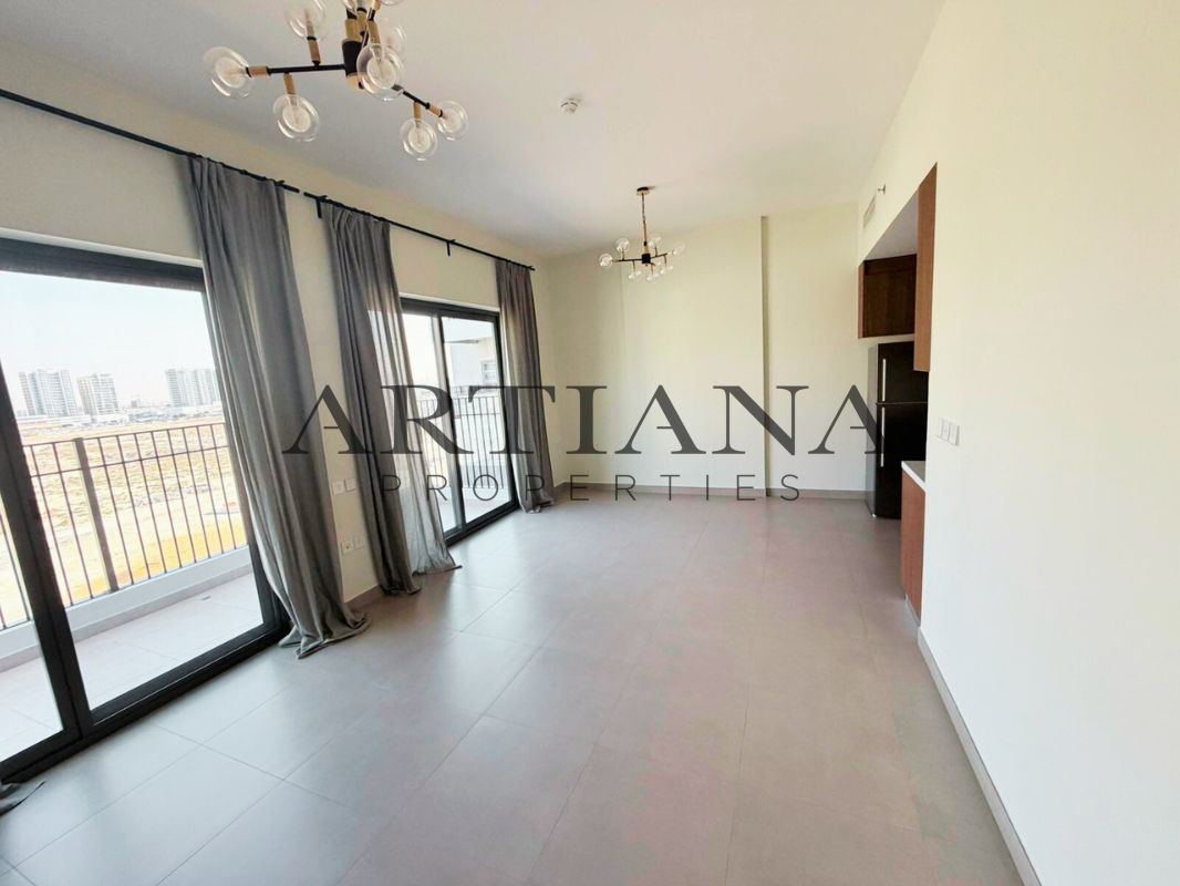 Open Views | Multiple Chqs | Near Metro