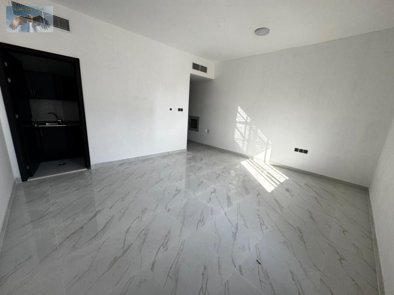 Brand New Huge Studio – Al Nakheel (Near Corniche)