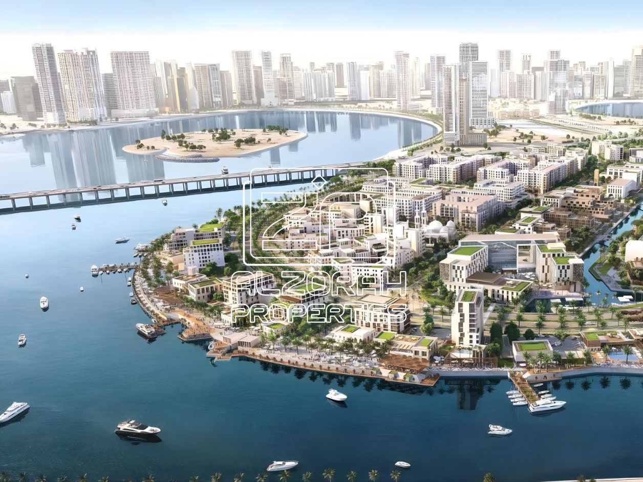 Home That Fits Family Life by the Waterfront