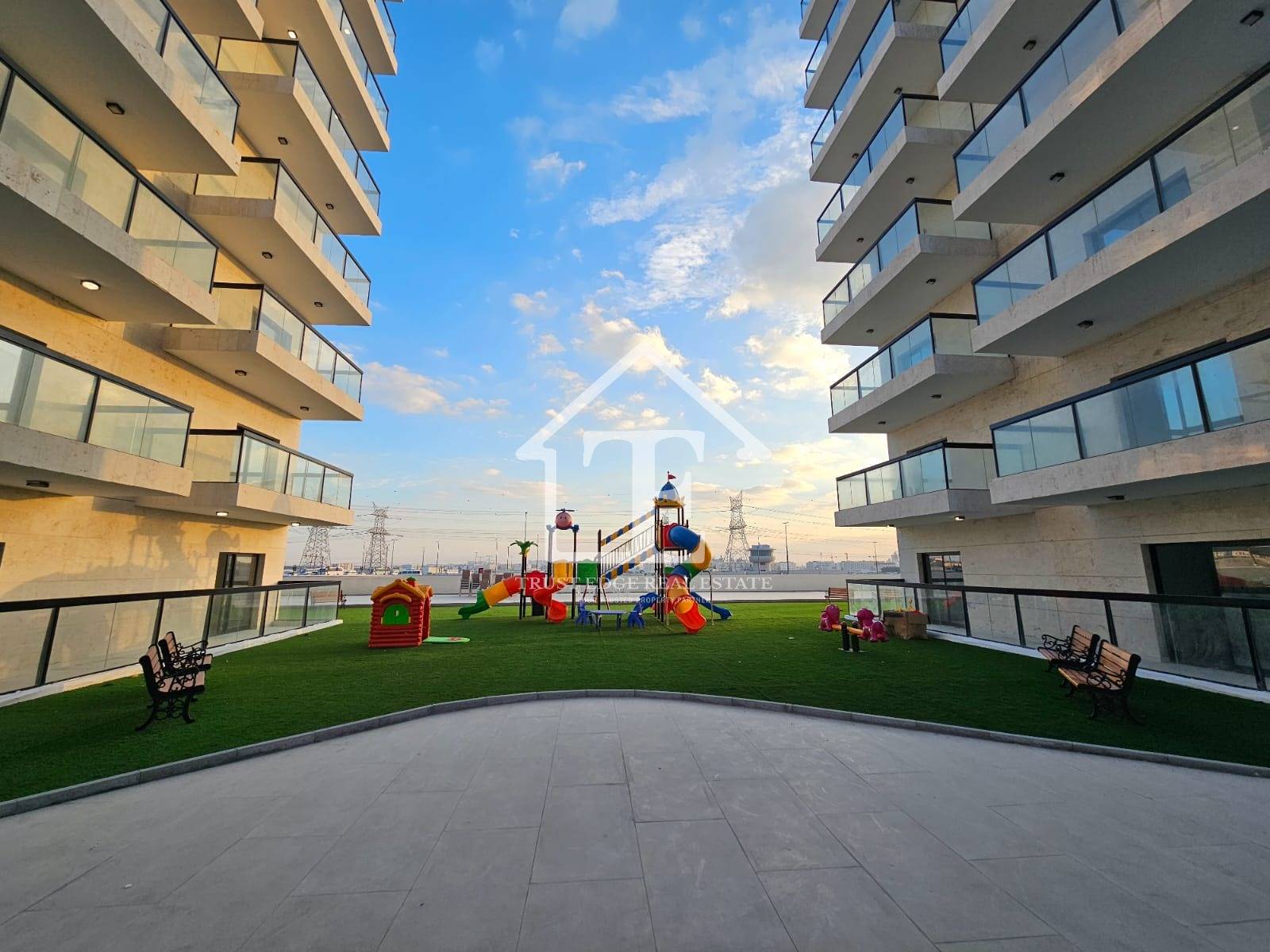 BRAND NEW | VACANT | BALCONY | SPACIOUS LAYOUT