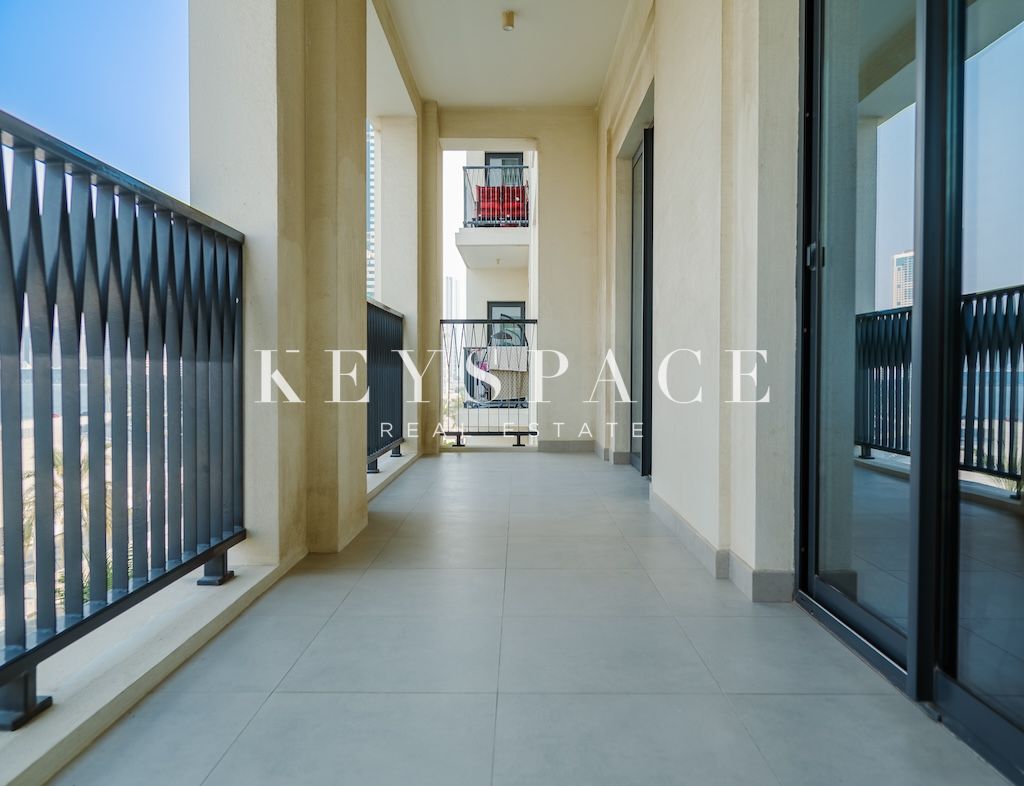 Contemporary Oceanfront Haven | Breathtaking Panoramic Sea Views | Move-In Ready | Resale