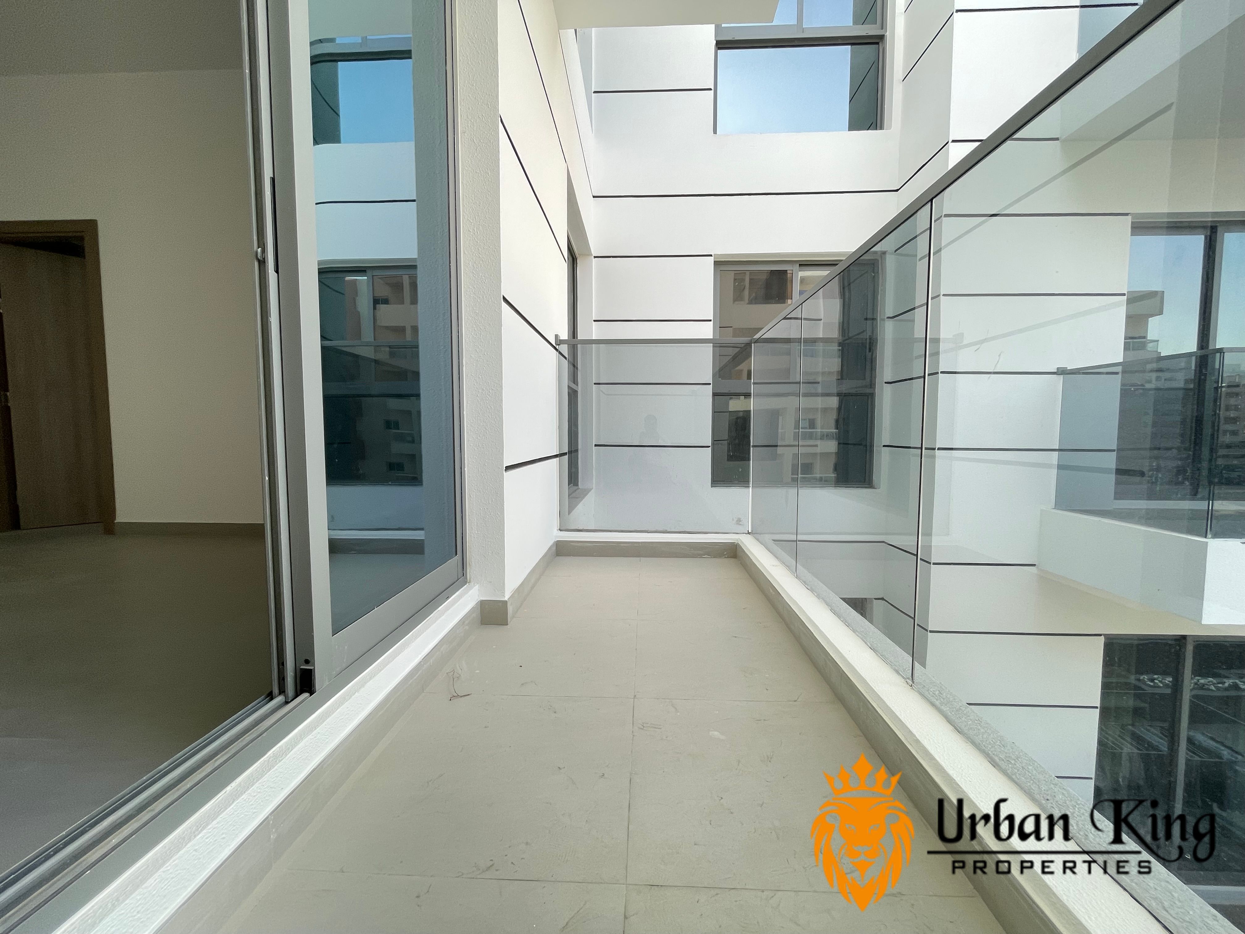 Ready To Move / 6 Cheques / 1Bhk Apt With Balcony / For Family