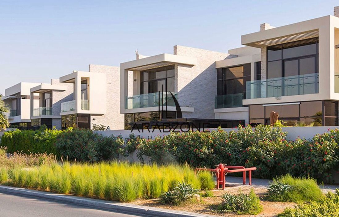Single Row Villa | Near To Golf Course | Balcony
