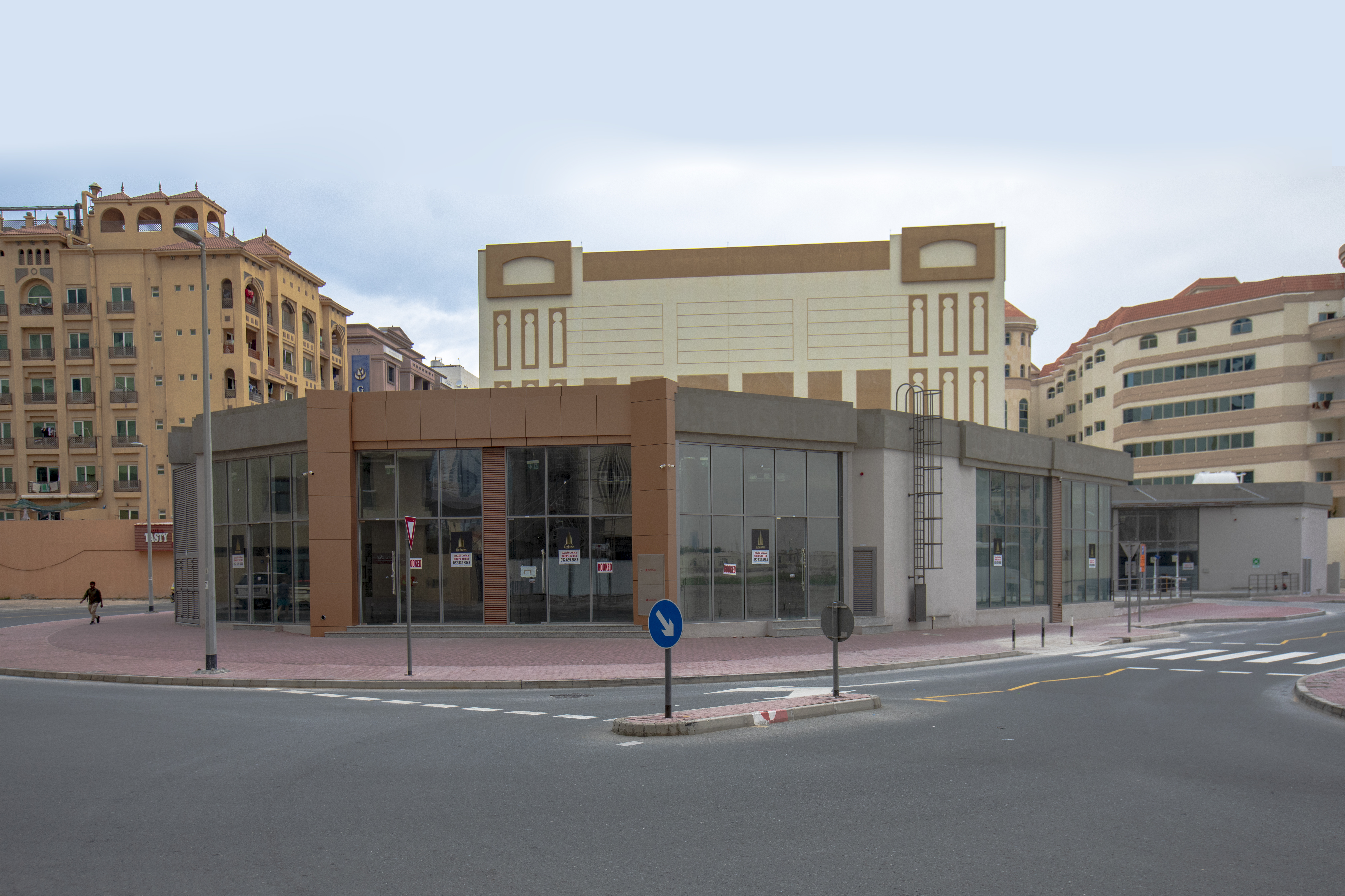 Spacious Shop | High Visibility | Al Barsha