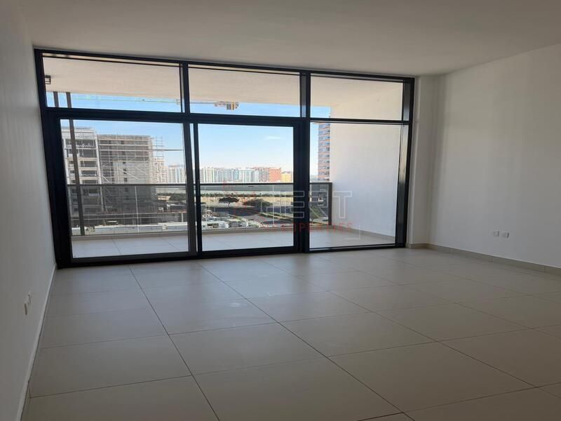 Bright & Airy Living | Stunning Views | Ready to Move In