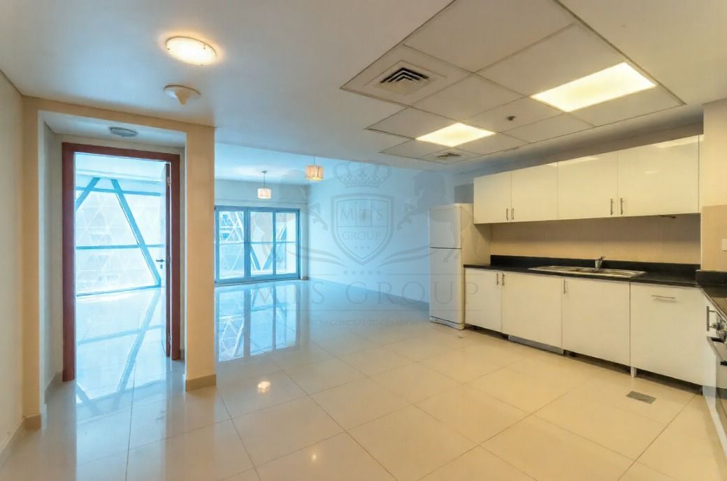 2 BR with Maid's Room | Bright | Dubai Mall and Pool View