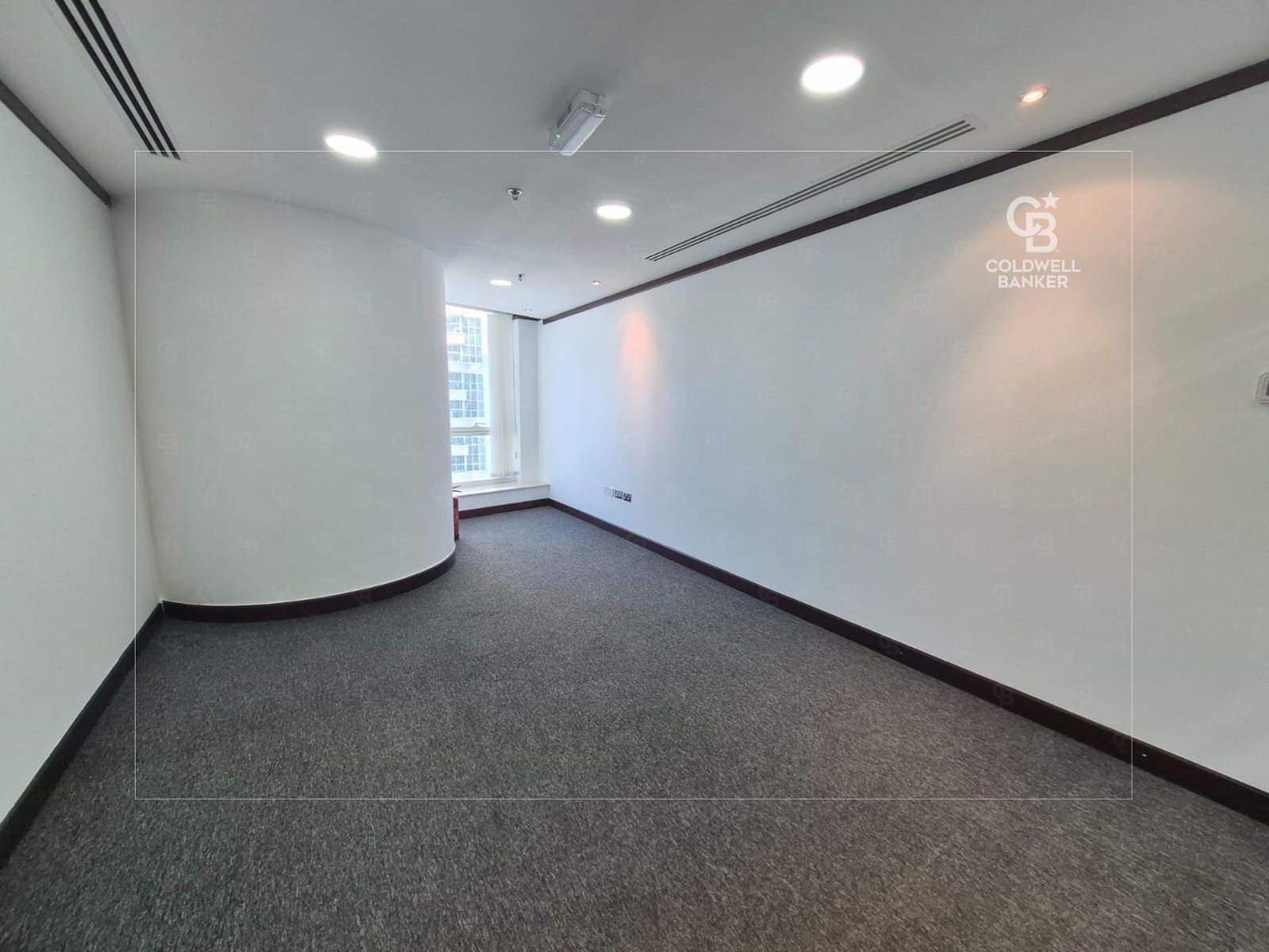 SPACIOUS| HIGH FLOOR| BEST VIEW OF SZR & MARINA