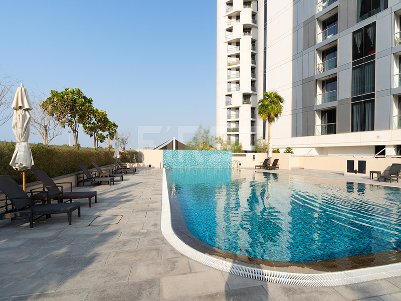 Great Chance | Balcony | Mid Floor | Easy Access