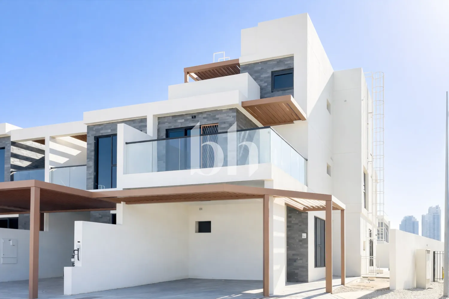 Spacious| Luxurious Bedroom | Silver Springs