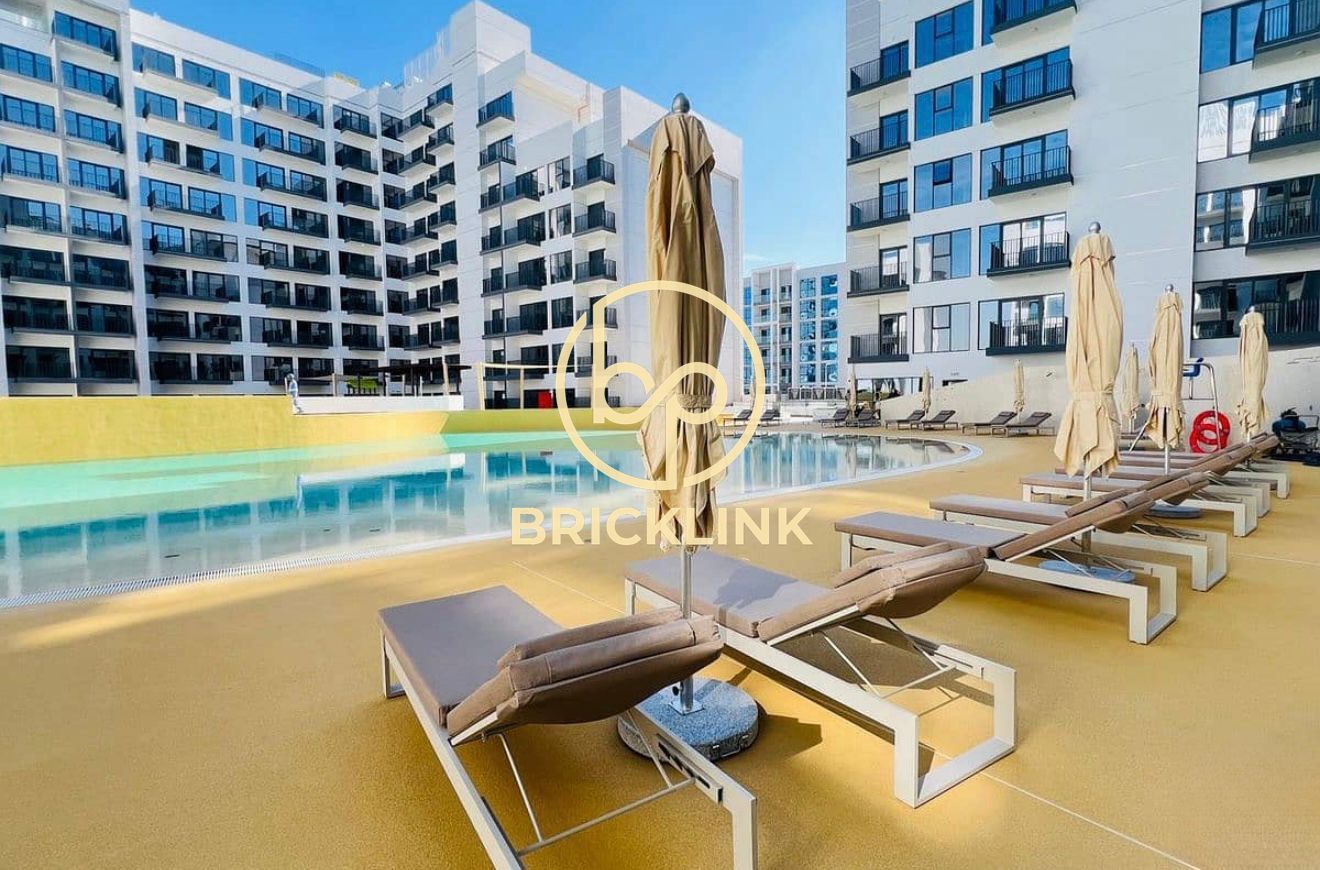 Spacious Layout | Flexible Cheques | Kitchen Appliances | Chiller Free