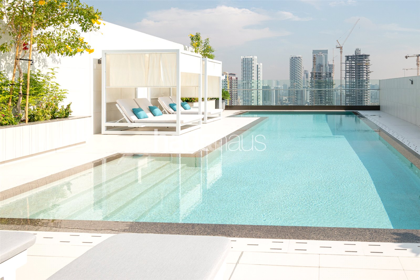 Luxurious | Modern | Ready to Move In