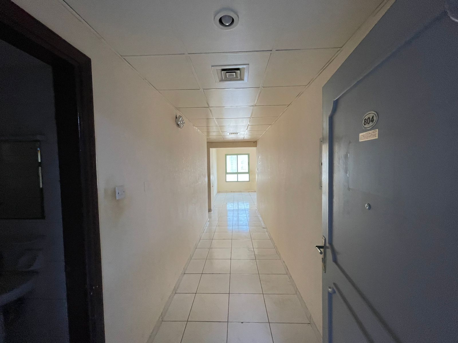 **For Annual Rent in Sharjah – Al Nahda** Limited-time opportunity Cheapest 2-bedroom apartment with living room in Al Nahda **Price: AED 45,000 on