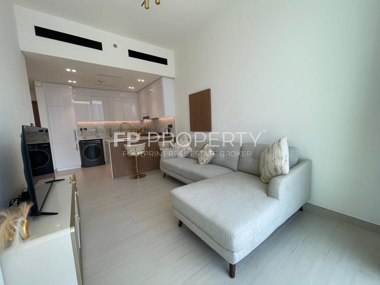 UPGRADED | FULLY| FURNISHED | 1BHK | VACANT