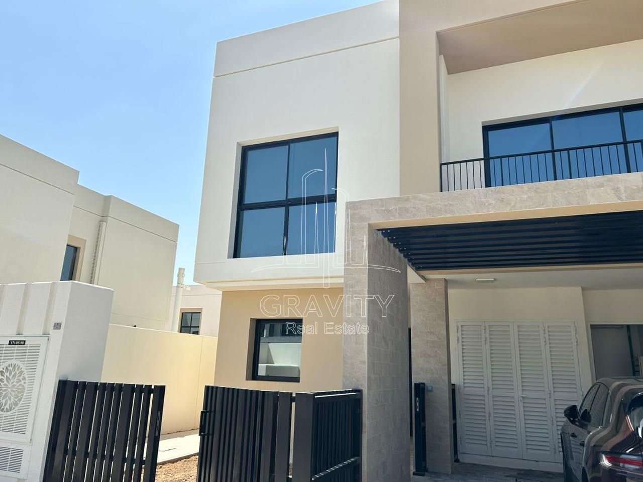 Premium 4BR Townhouse | Expansive Interiors | Exceptional Space