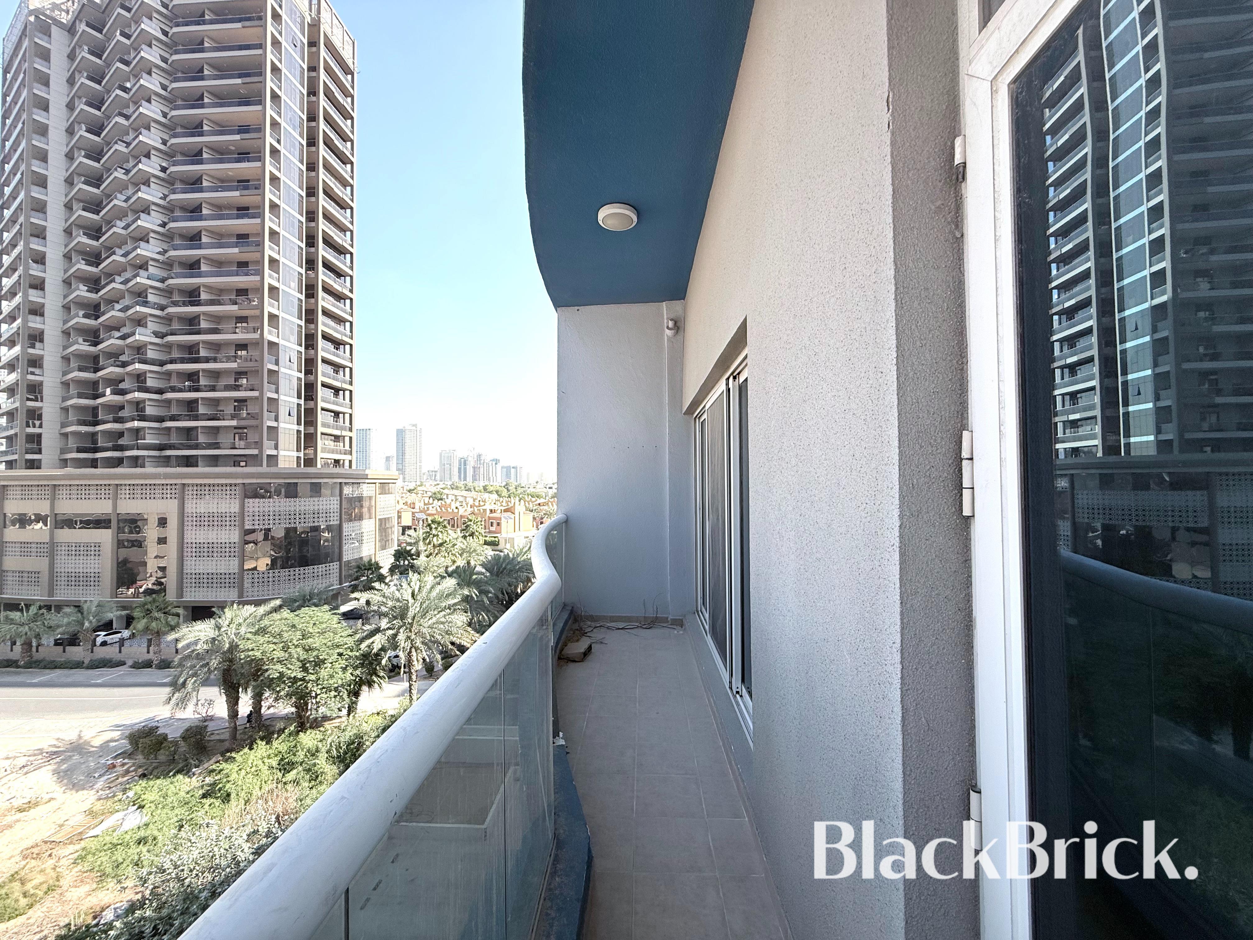 Unfurnished 2BR|Prime Location|semi closed kitchen