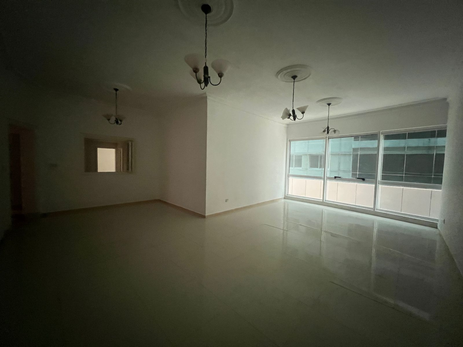 Free AC – One Month Free – 3BR + Hall with View – Free Gym and Pool – Built-in Wardrobes – Maid Room – 4 Bathrooms – Spacious Kitchen – Family Residen
