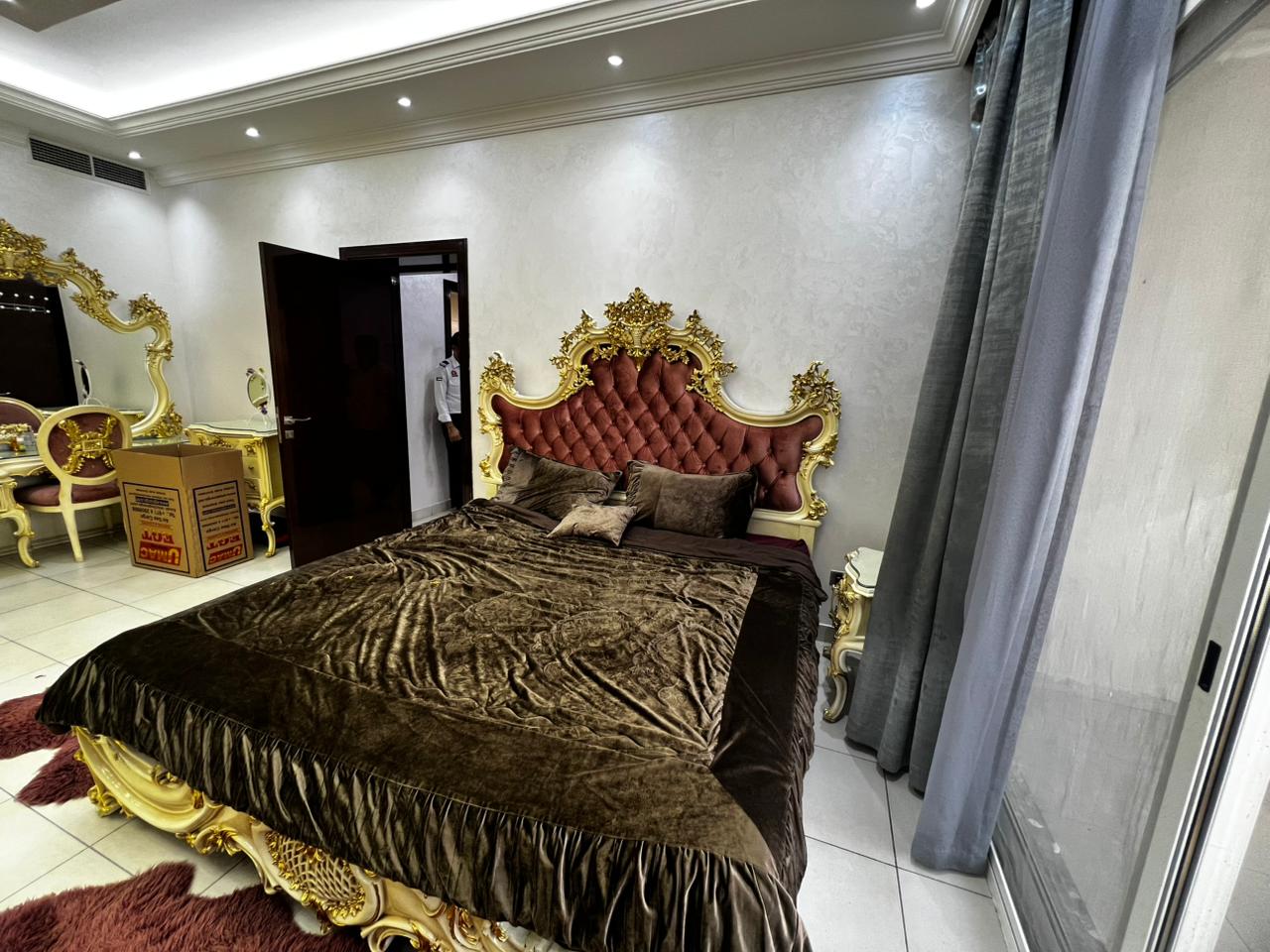 Luxury 2BR in Al Khan with sea view, furnished, maid room, 4 baths, balcony, built-in wardrobes, free gym, pool & parking, no deposit.