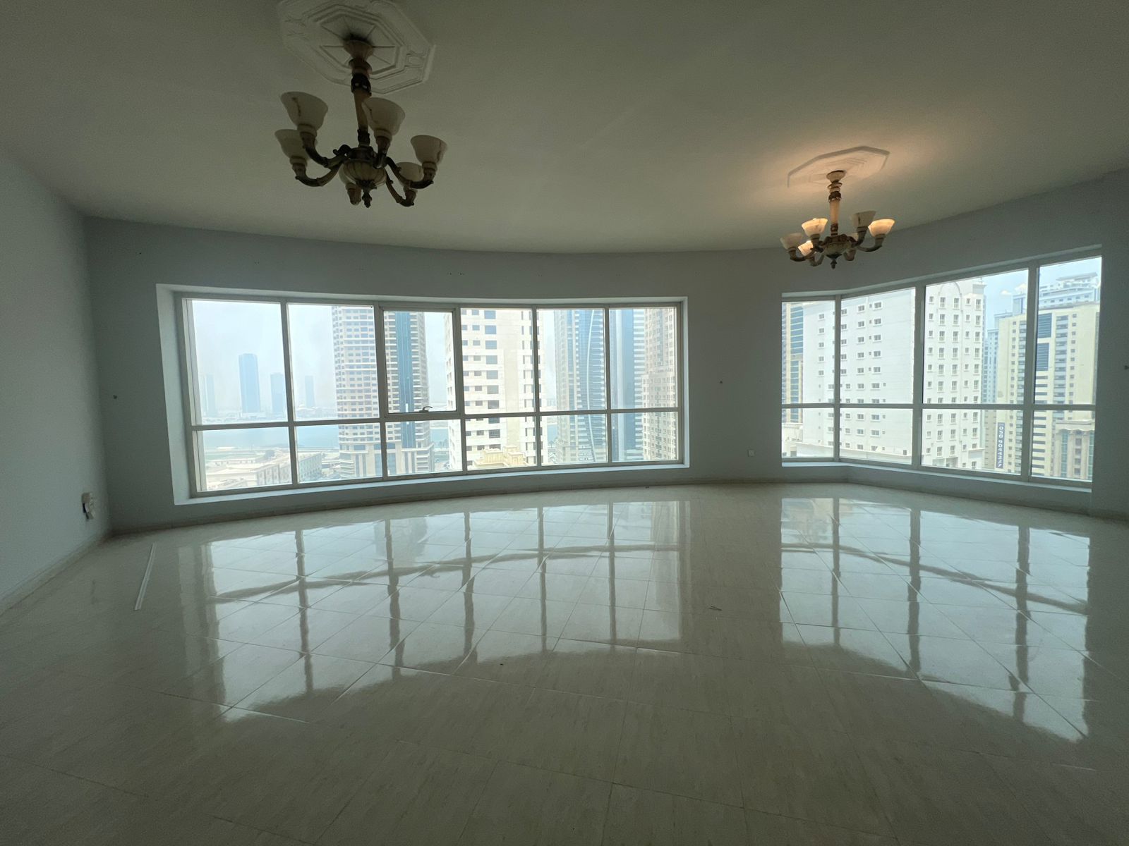 AC on Owner | 1 month free | Free gym-pool | Panoramic sea view | Free maintenance | Prime location on Dubai exit | Near Al Majaz Corniche-Al Qasba
