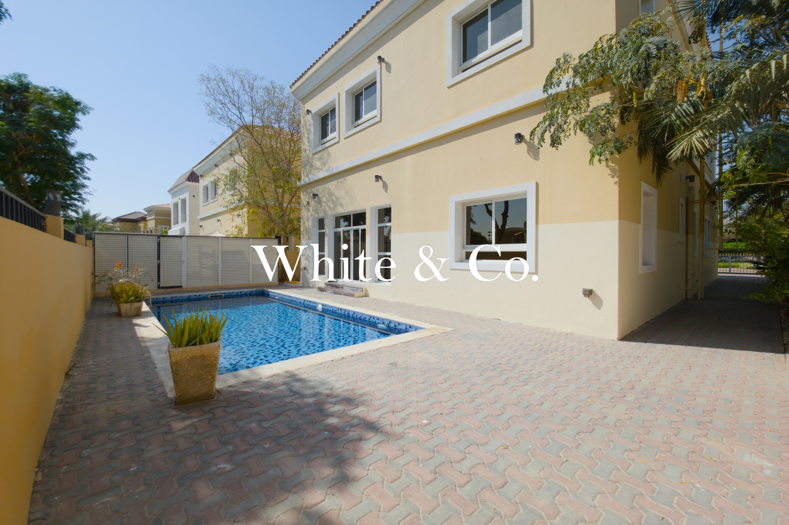 Private Pool | Unique Layout | On the Park