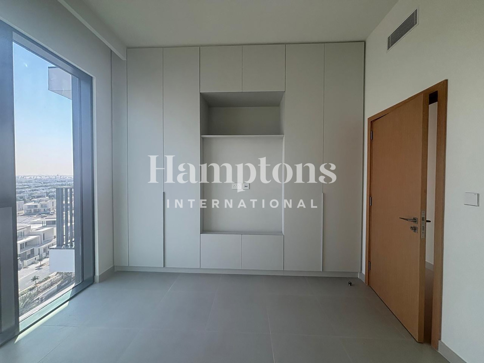 Community View | Vacant | Near to Park