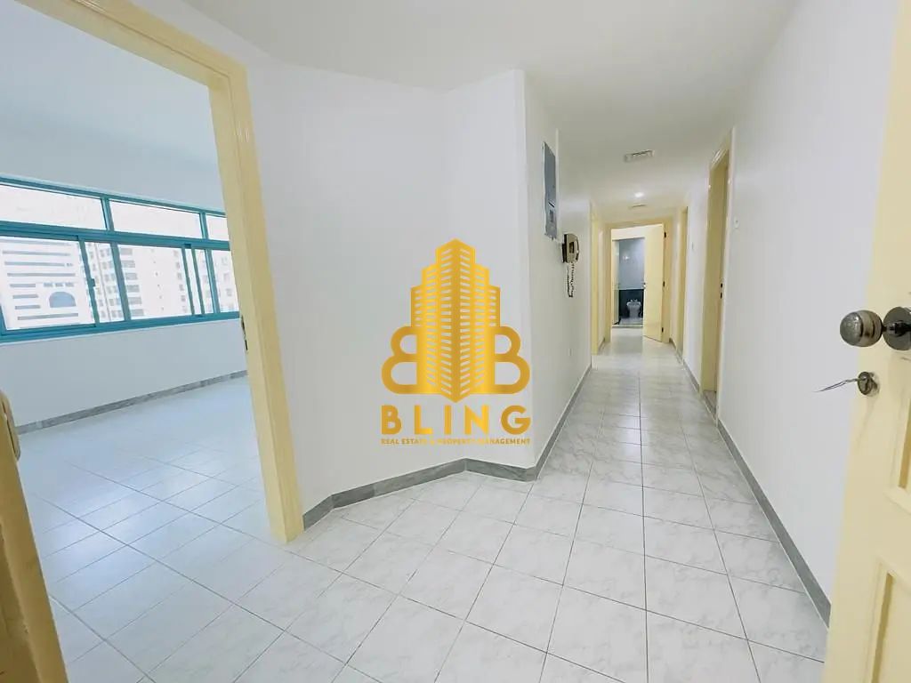 Splendid 2BHK With Balcony & Built-In Cupboards