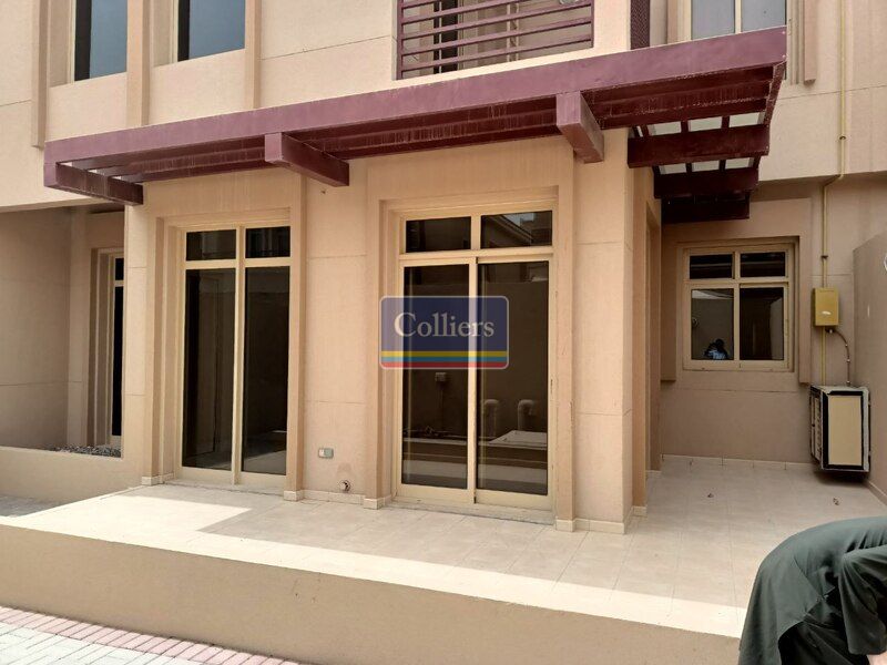 Hot Offer | Spacious 4BR TH | Premium Location