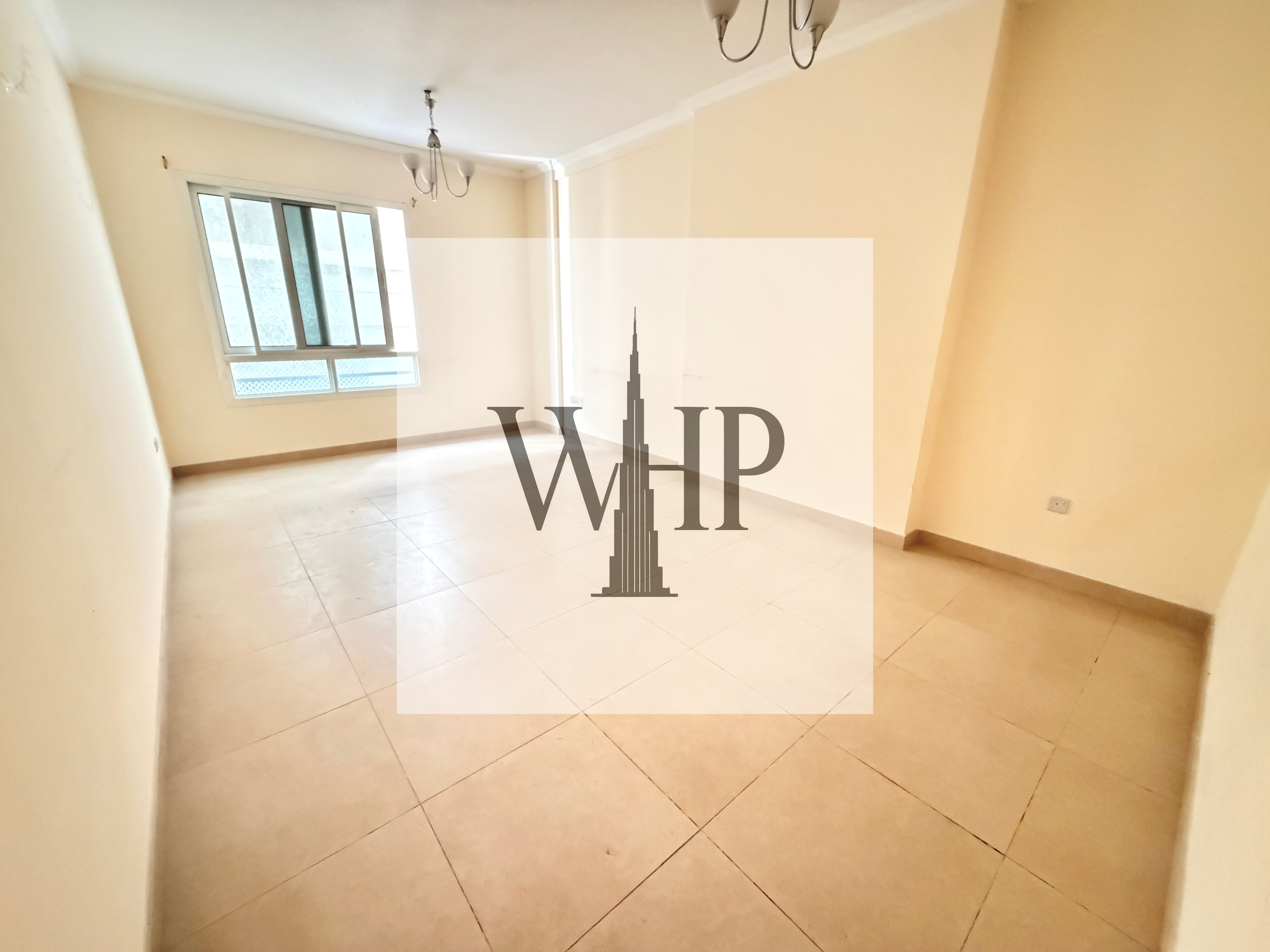 Spacious 2BHK For family // close to park // Parking Free // Prime location