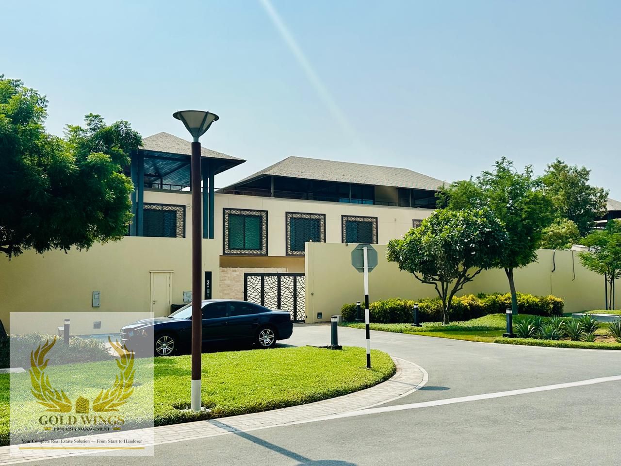 VIP 4BR VILLA | PRIVATE POOL & BOARD PARKING | WITH FULL WATER FRONT VIEW |