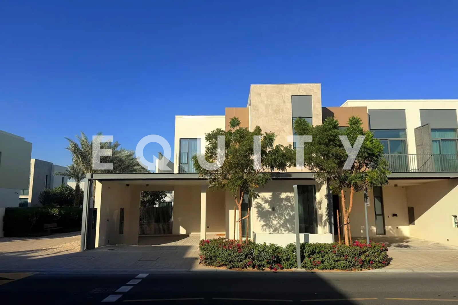 Corner End Unit | 4 Bedrooms | Open Cheques