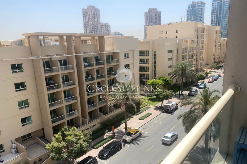 1 BR For Rent | Balcony | Lovely Community