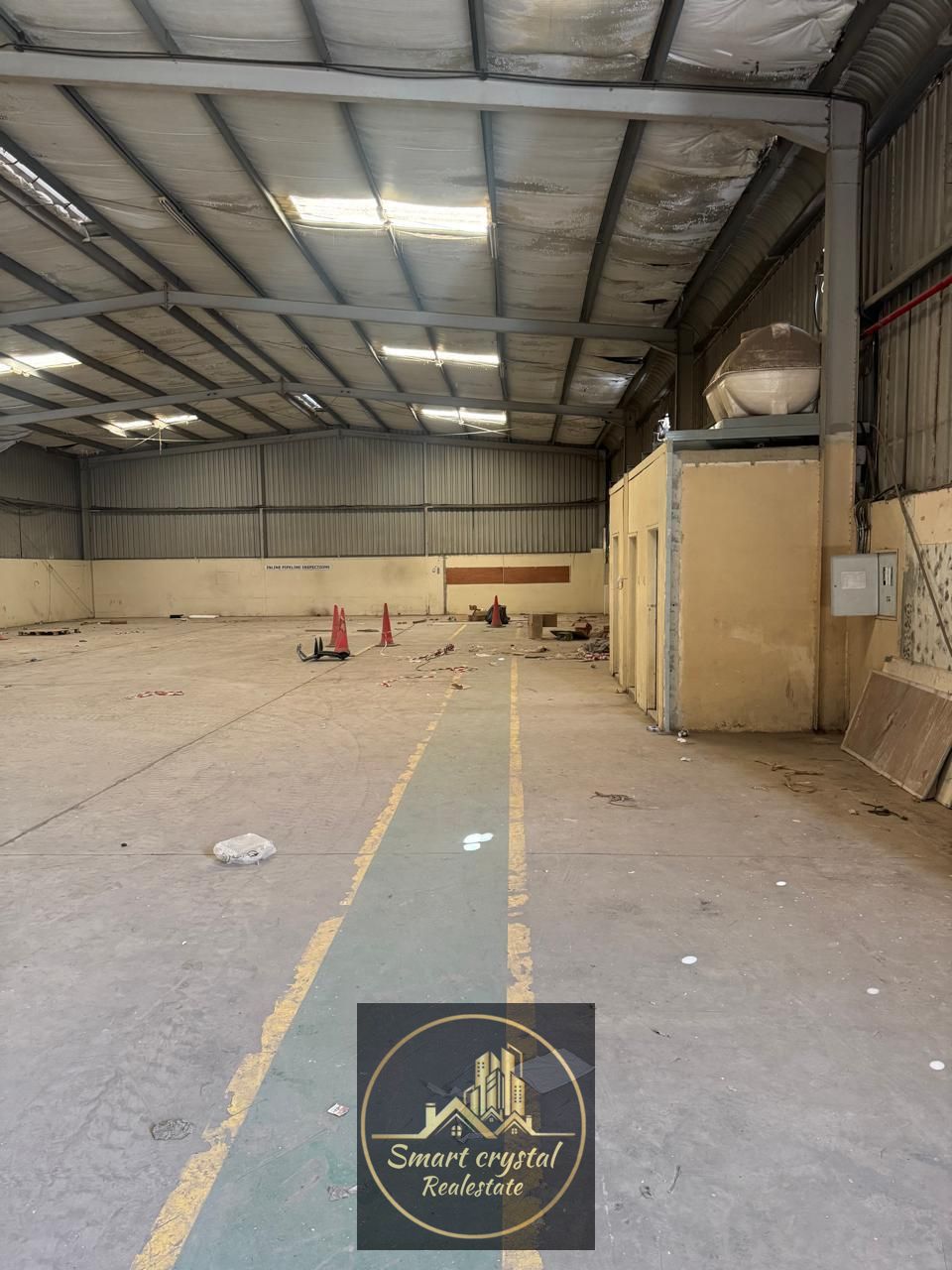 PRIME 1200 SQM WAREHOUSE FOR RENT | M40 MUSSAFAH |