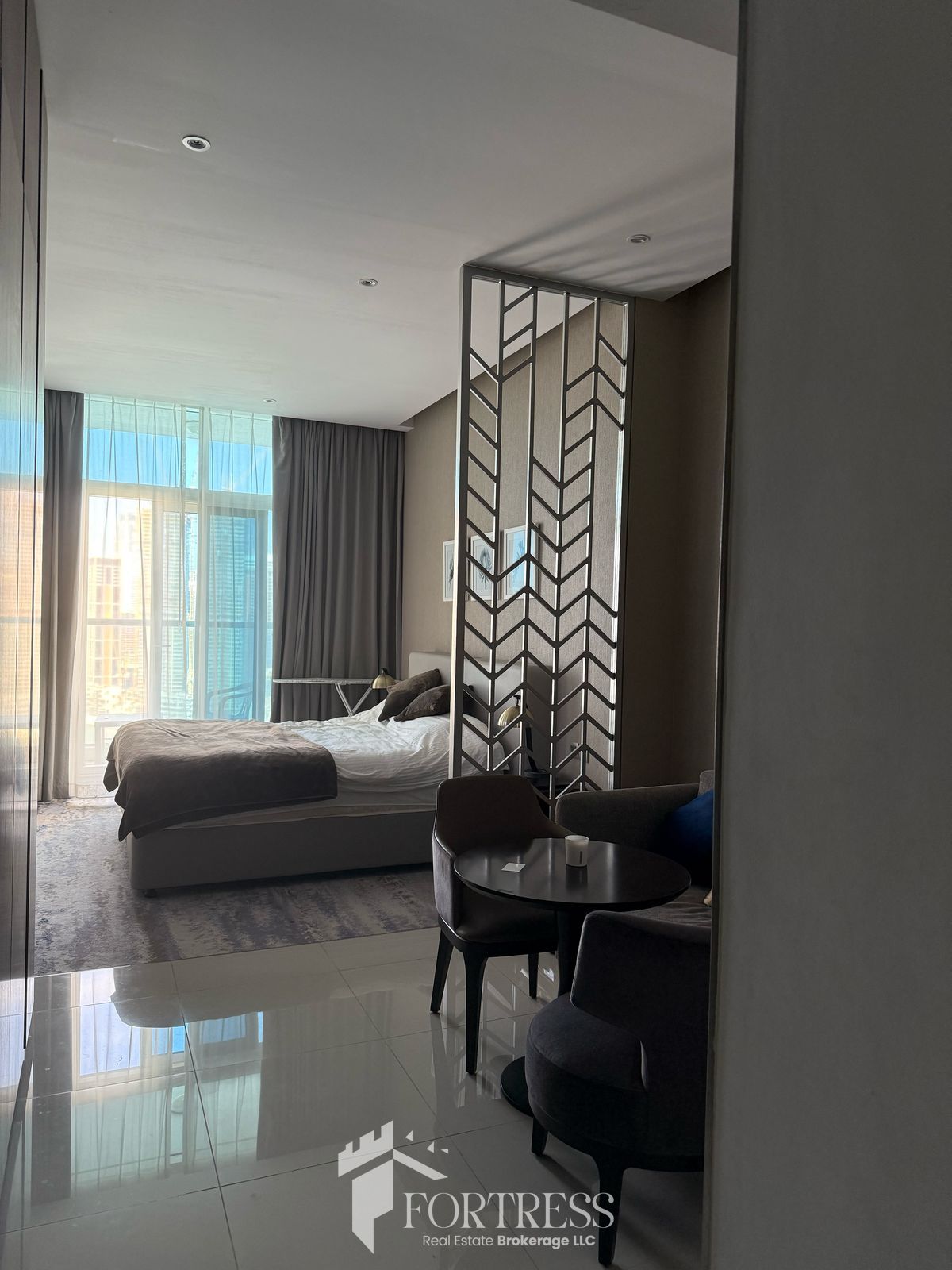 PRIME LOCATION | HIGH FLOOR | FULLY FURNISHED