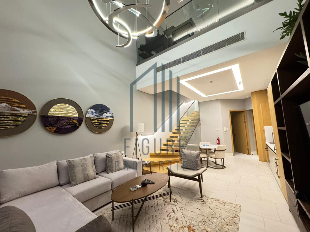 Beautiful Fully Furnished Loft - Unit | 1 Bedroom