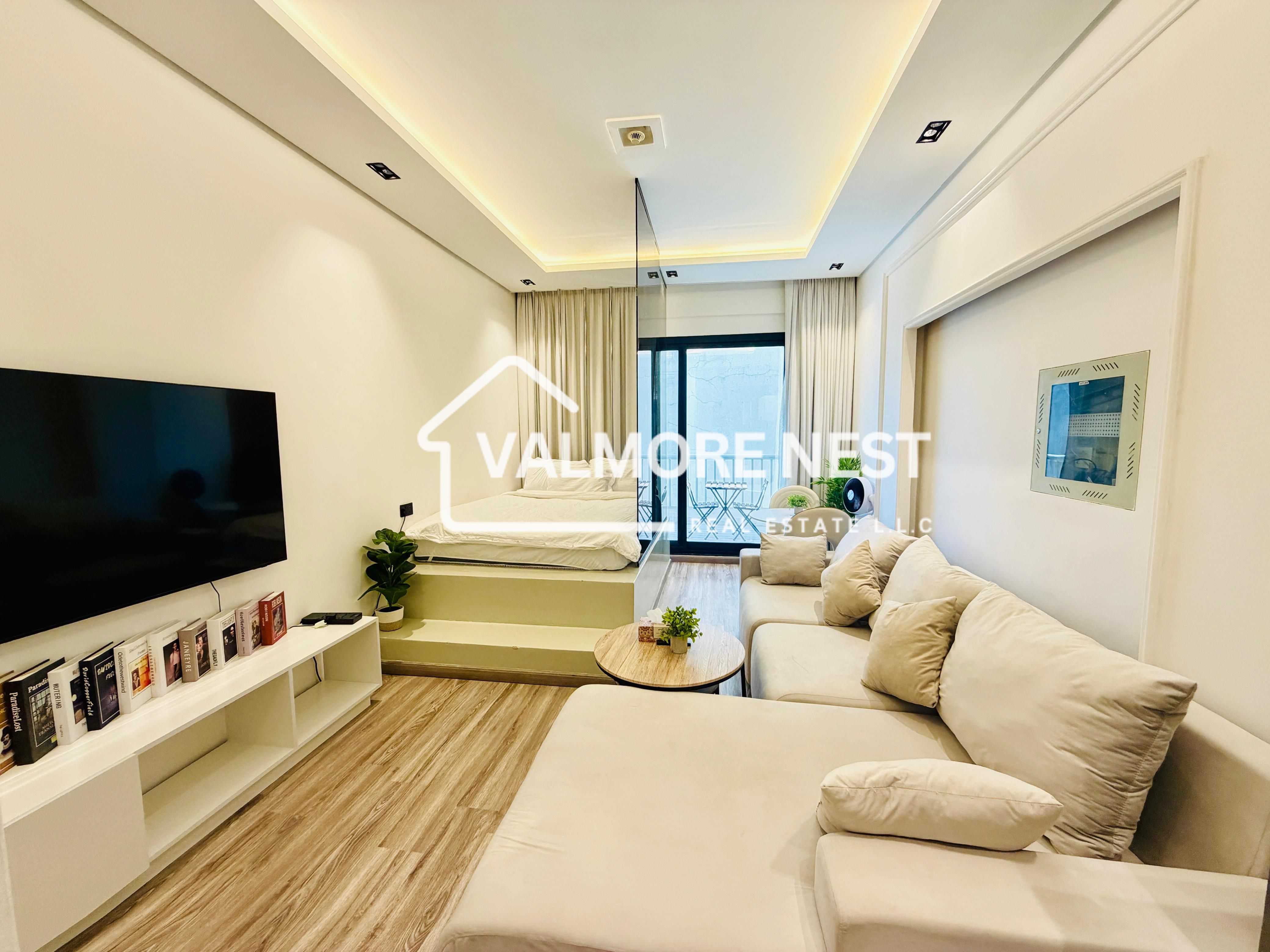 Premium furnished studio I Ready to move I Prime location