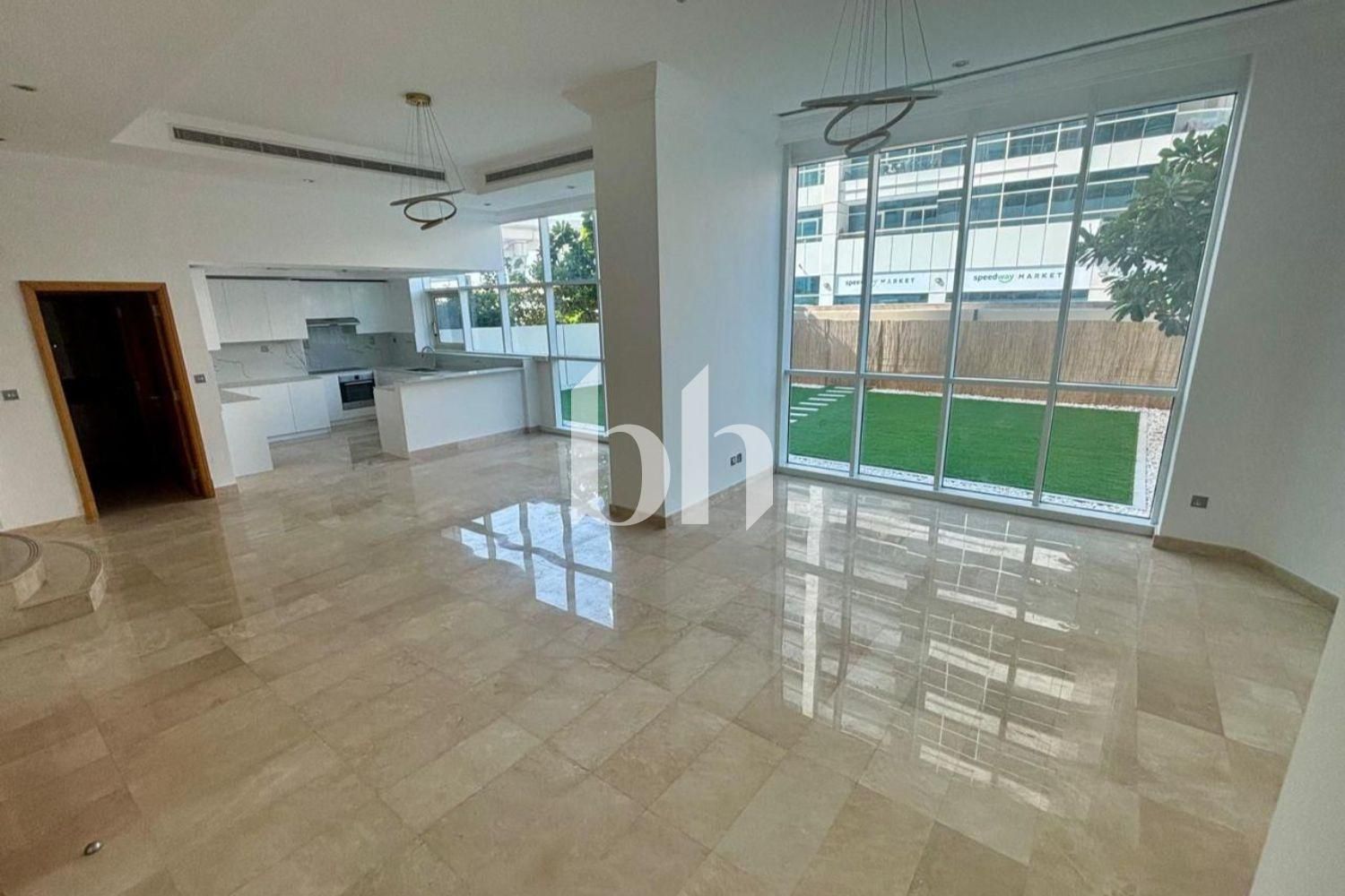 Private Garden | Duplex | Furnished