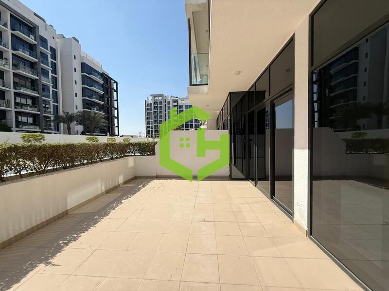 Spacious 1BR | Pool View | Chiller free