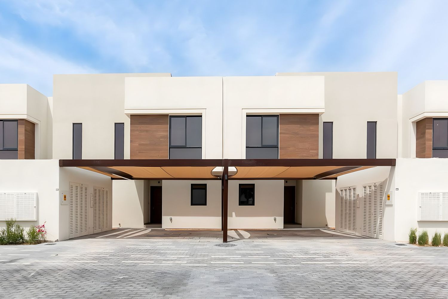 Close to Community Centre | Double Row | Vacant in April