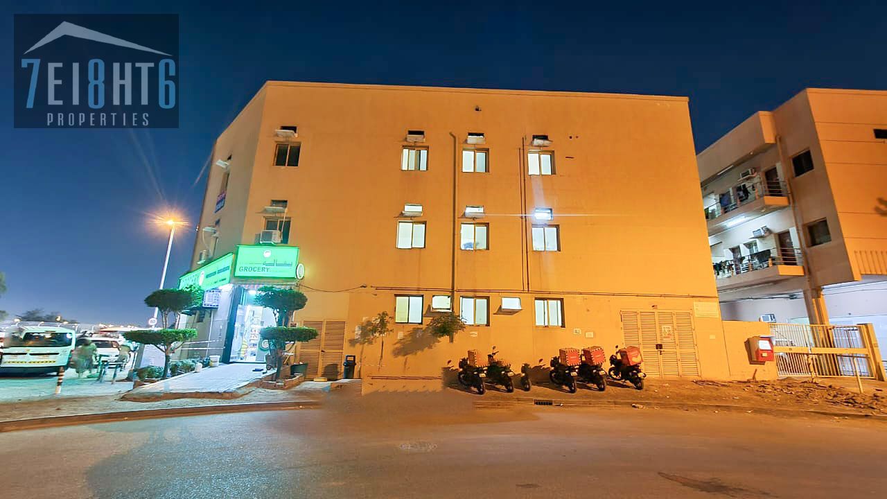 Vastu Compliant || Easy Access || Spacious || Sharing labour camp with 6 person capacity