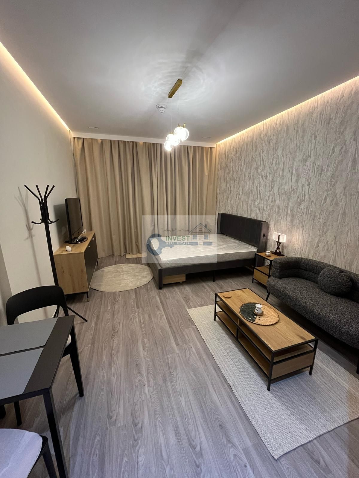 Fully Furnished Studio Close to Central Mall