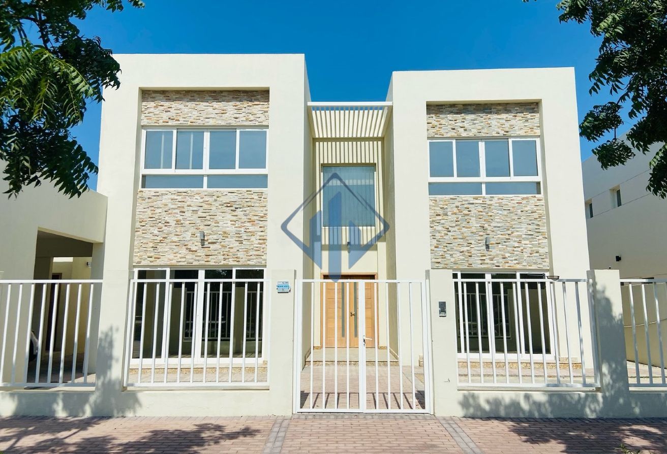 Luxurious Villa | Close To Beach | Available Now
