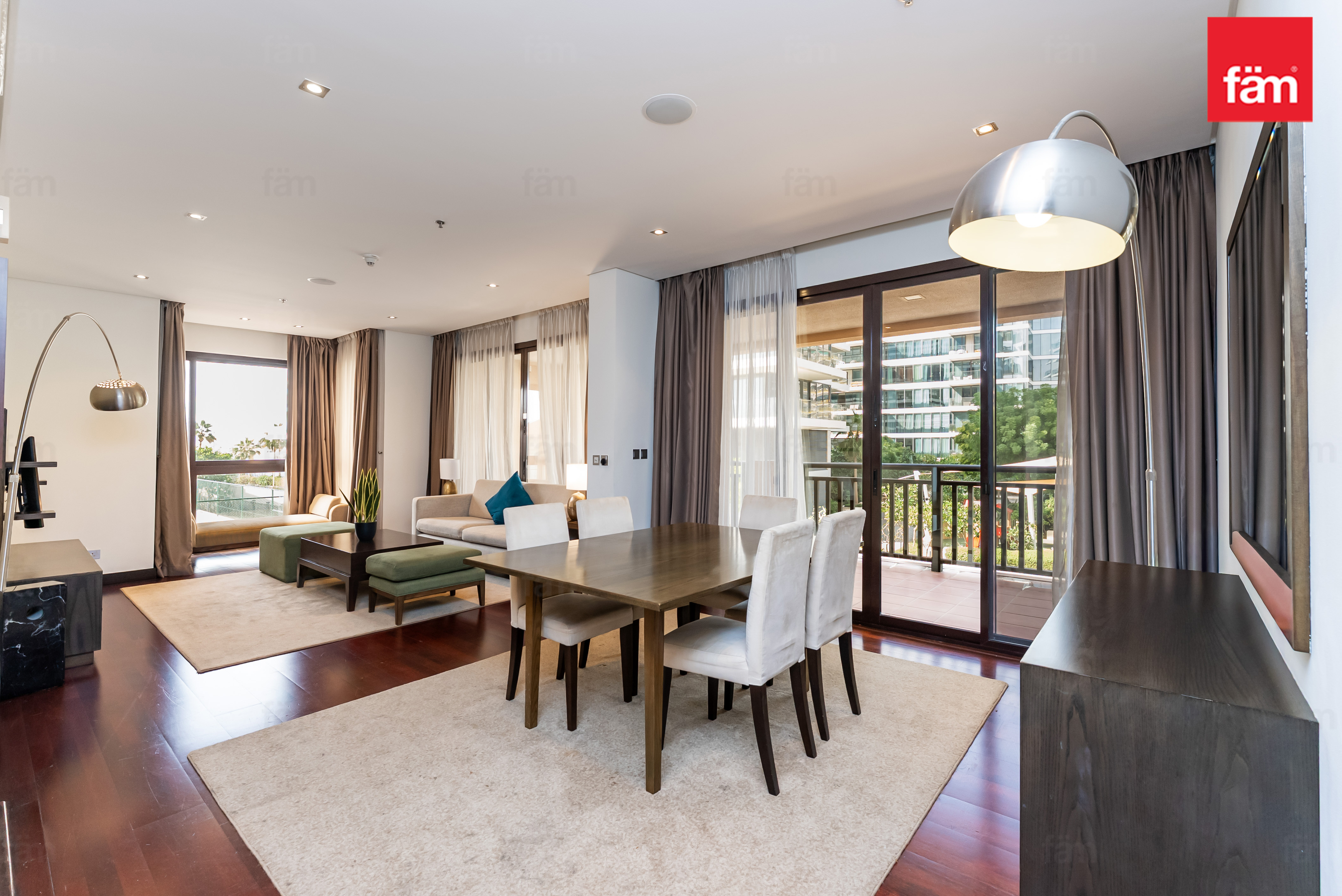 Exclusive Apartment / Downpayment 25% And Move In