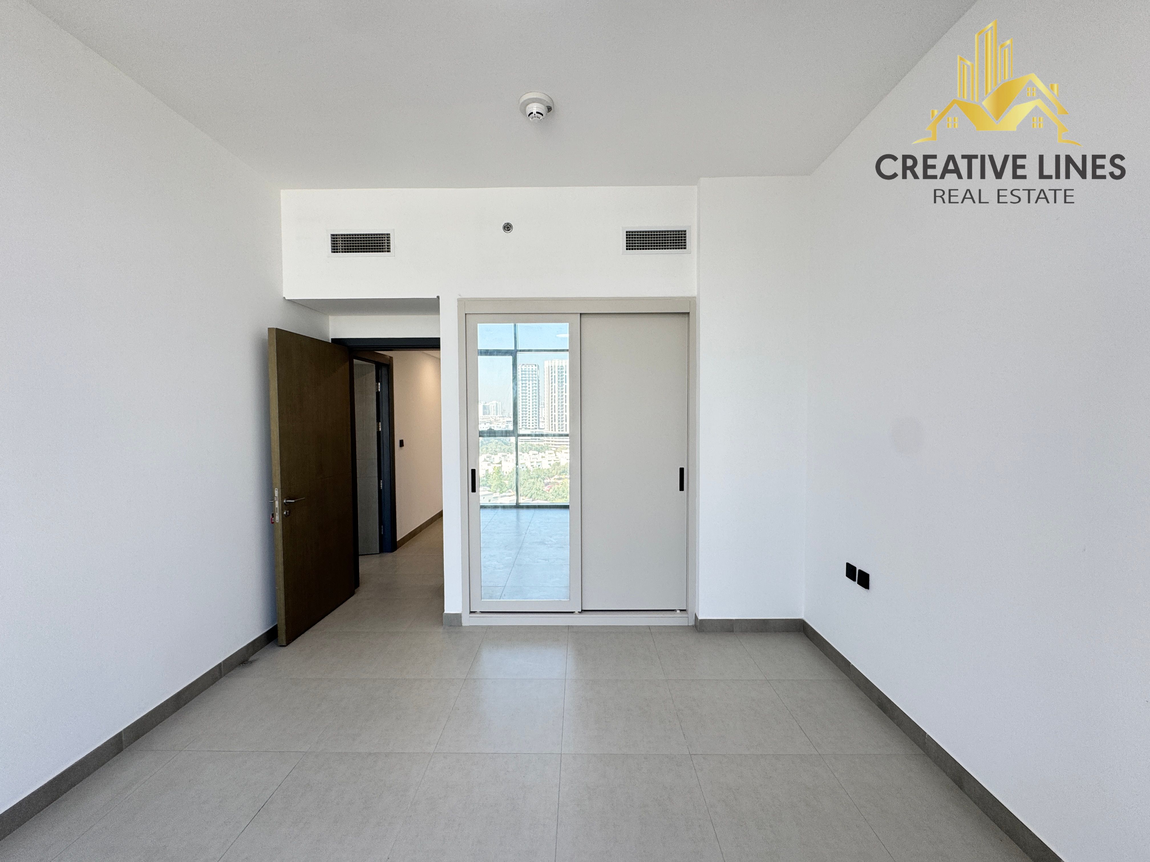 Fully Fitted Kitchen Appliances || Brand New 2BHK+Maids Room/study || front Of Five Hotel