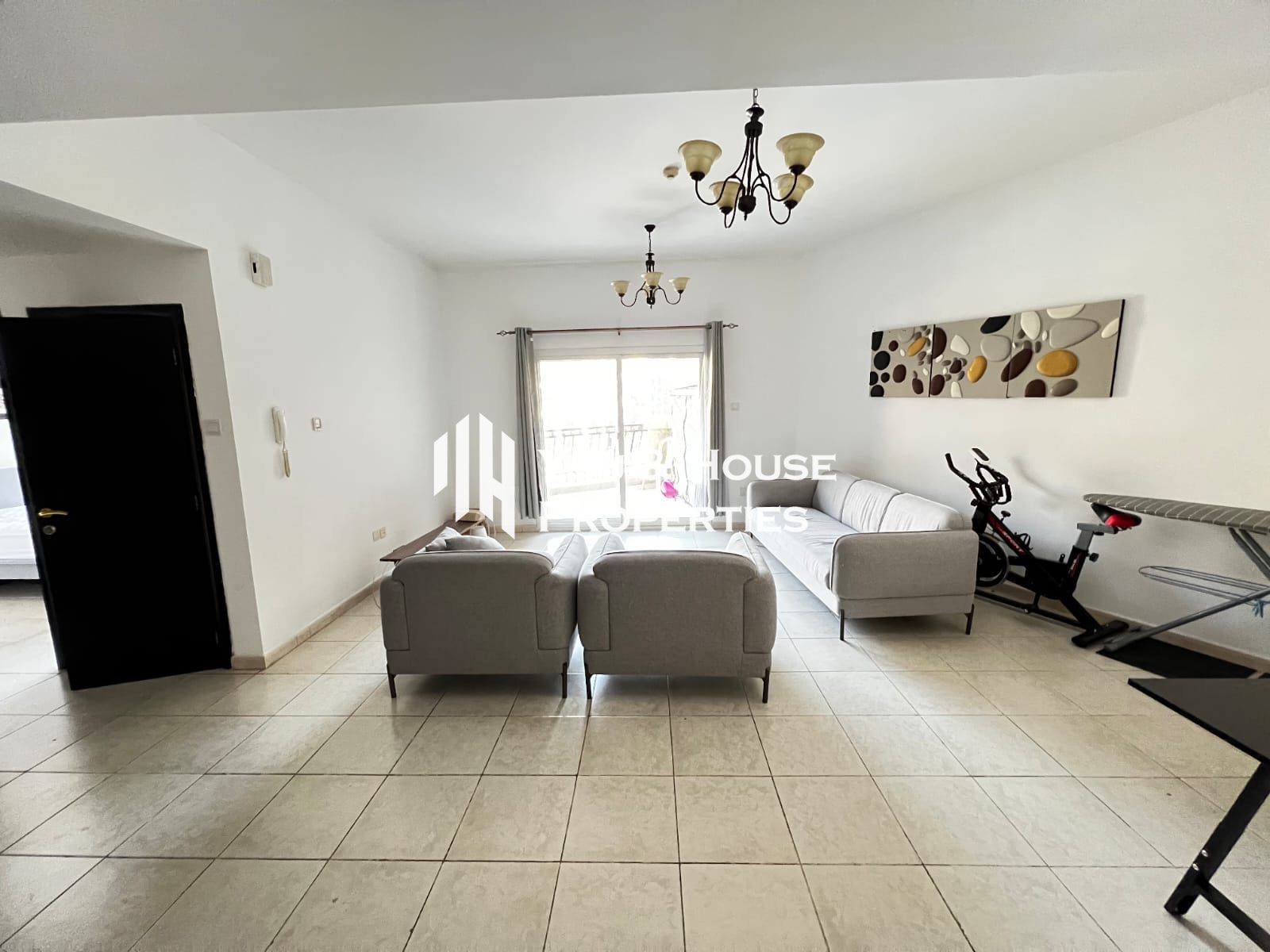 Elegant Furnished 1 Bed | Spacious & Well Maintained I Ready To Move In