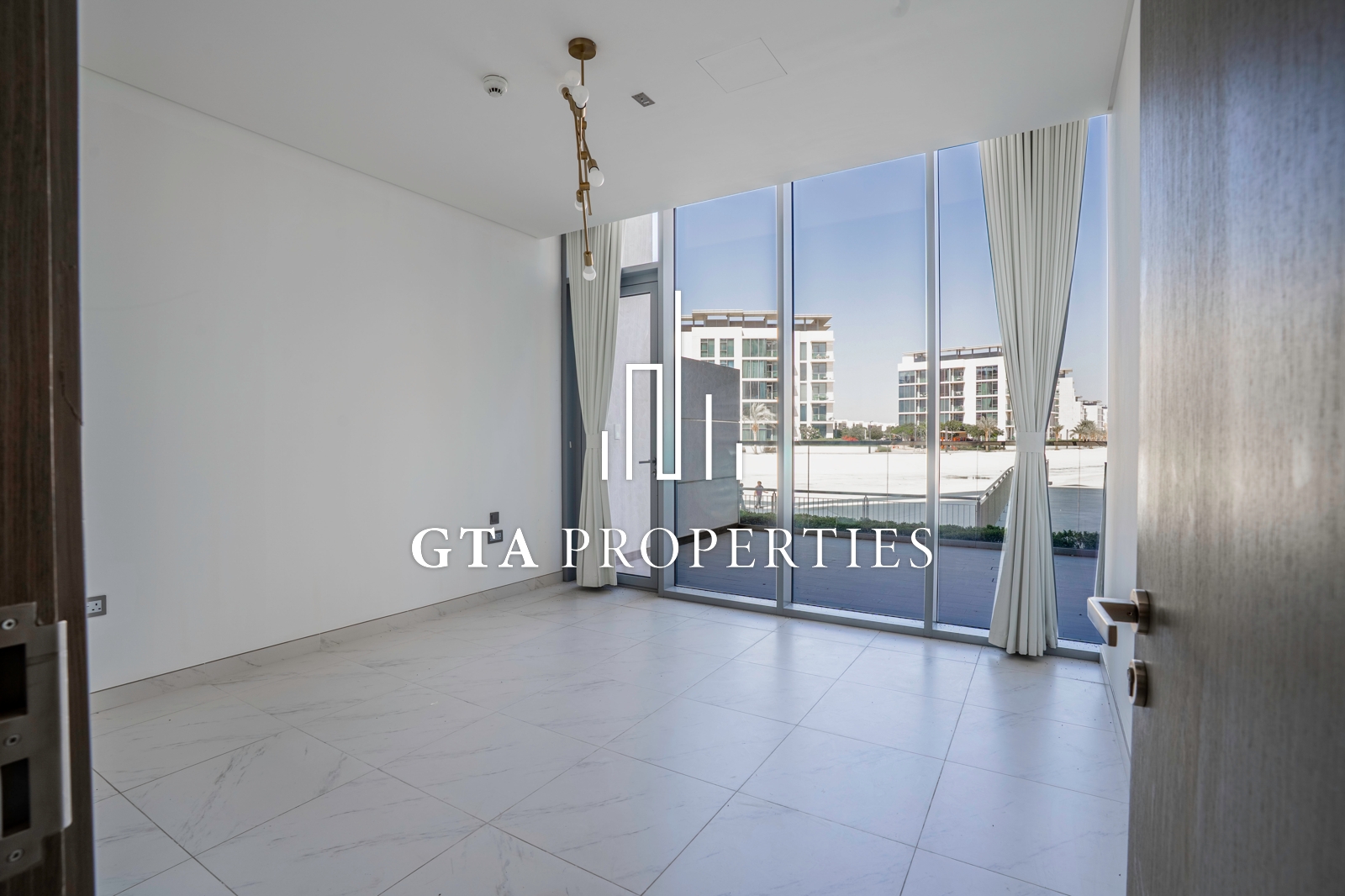 Vacant | Unfurnished | Available Now