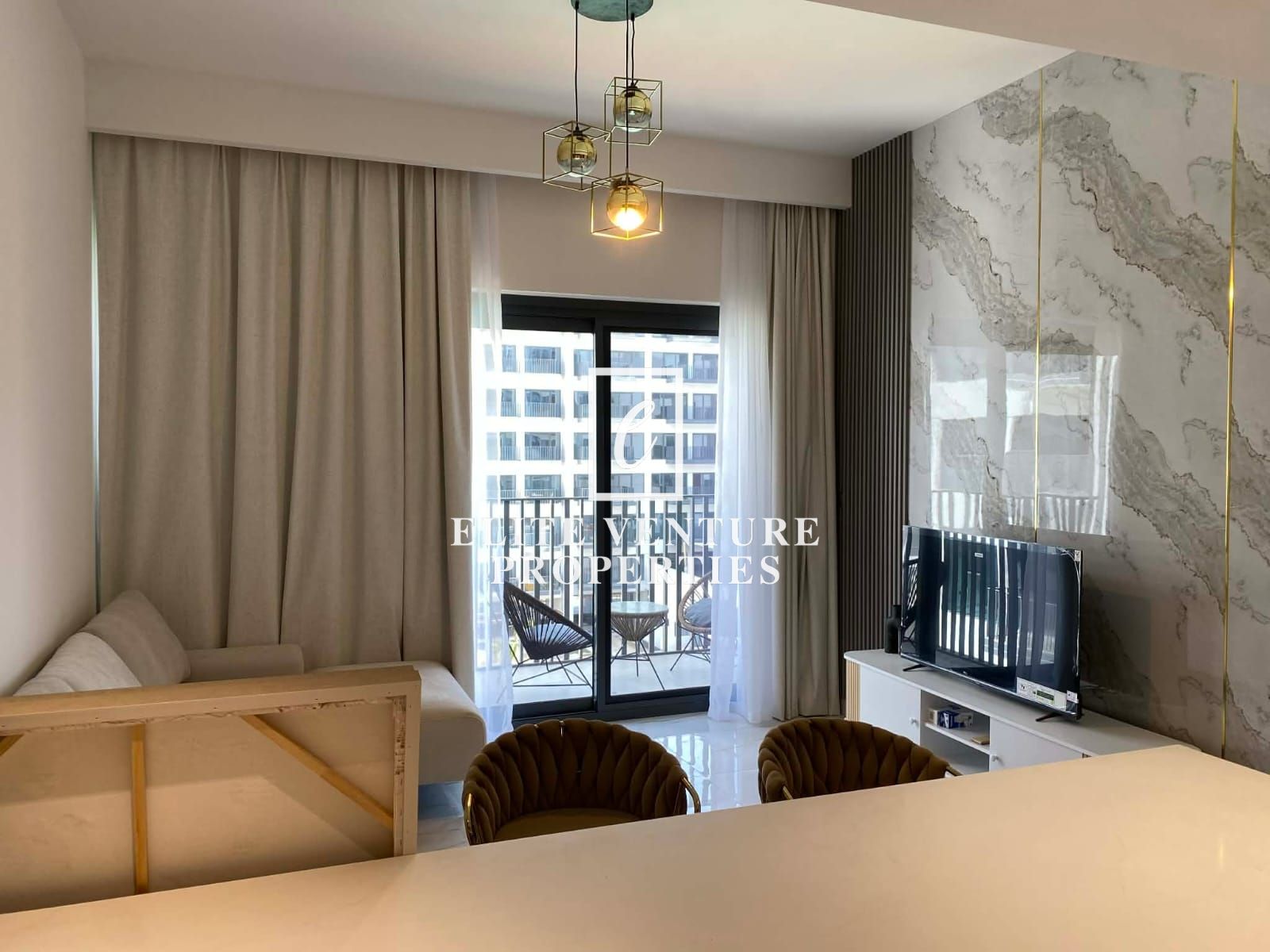 SPACIOUS 1-BEDROOM | PRIME LOCATION | MODERN