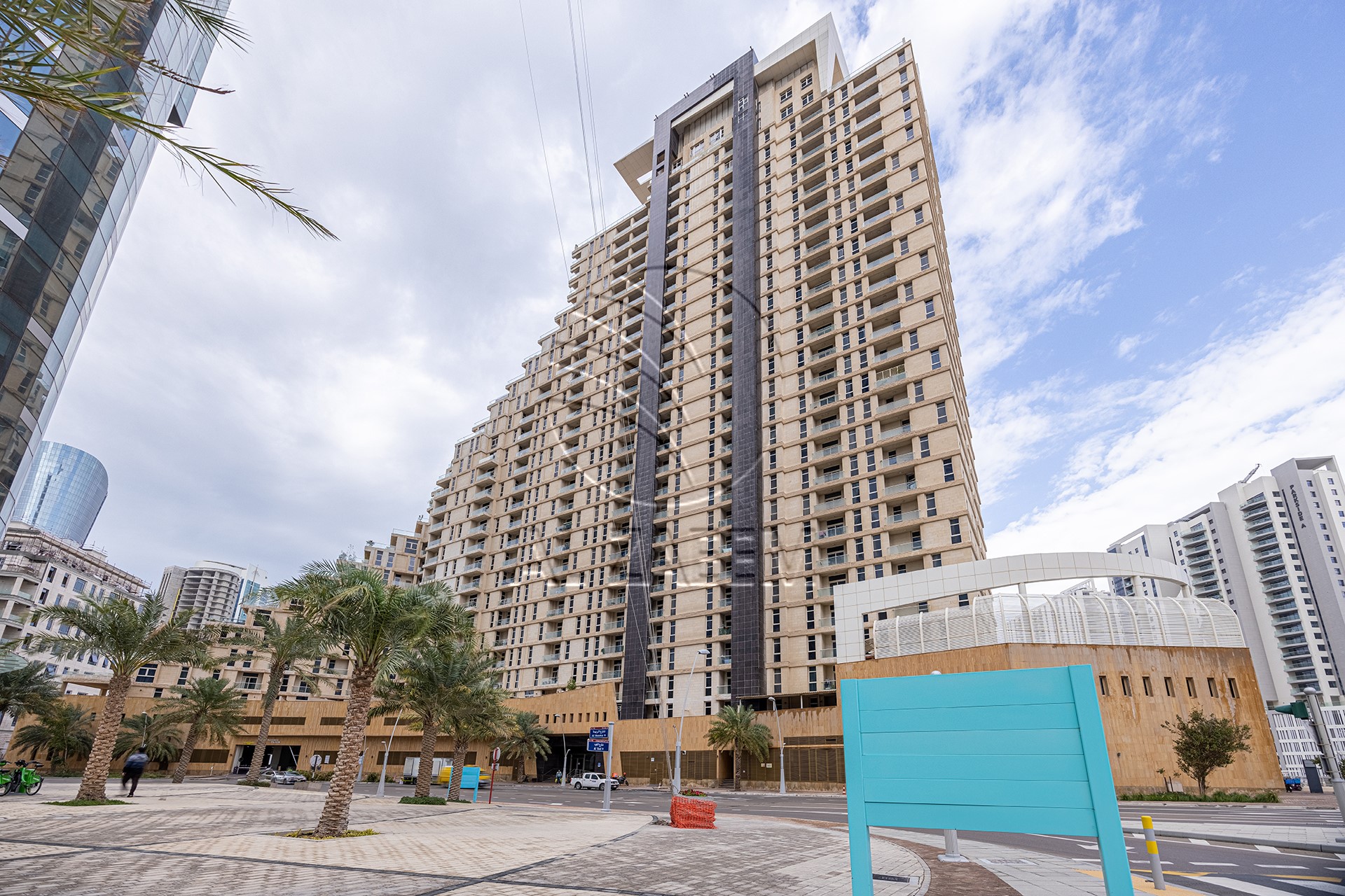 √ High Level Tenanted Unit with Rent Refund √
