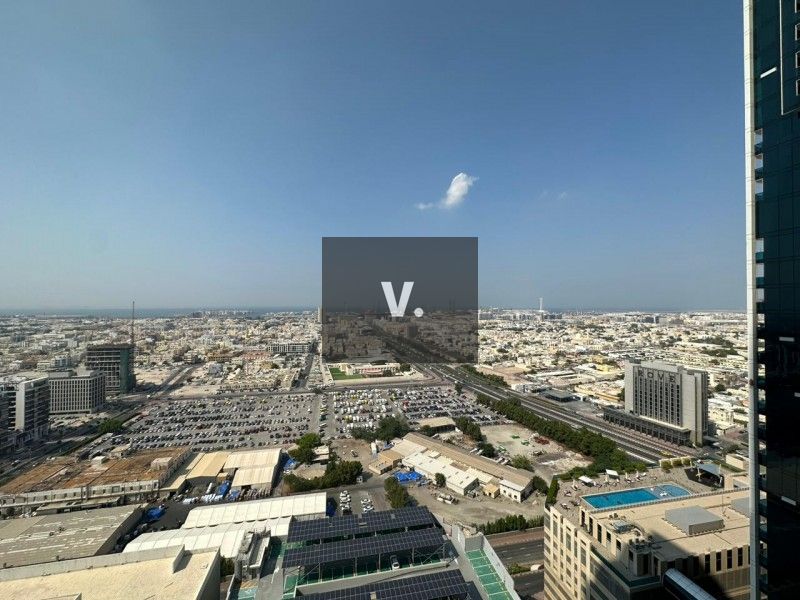 4 Cheques | Great Layout|Sea Views |Close to Metro