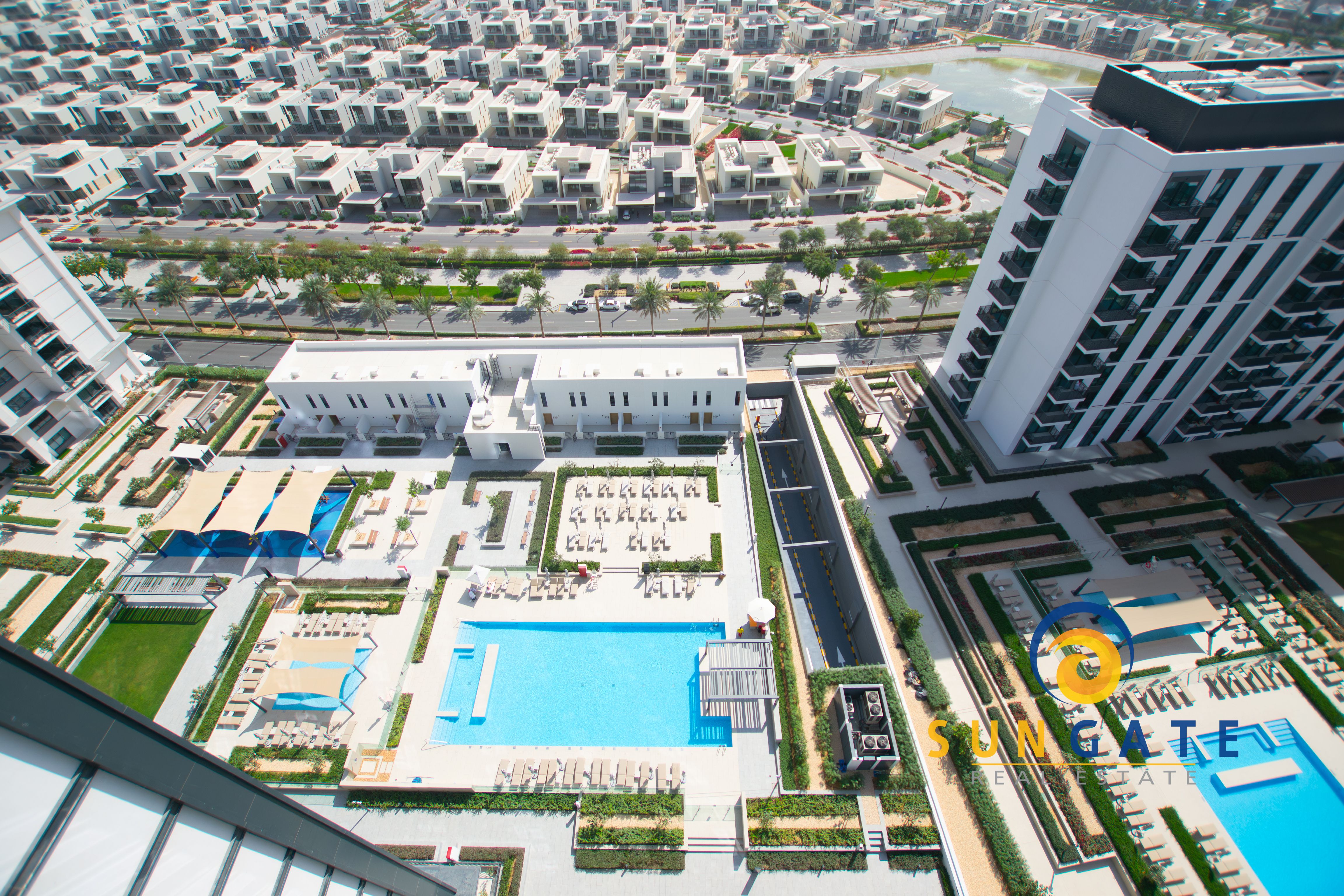 High floor, Vacant, Amazing views
