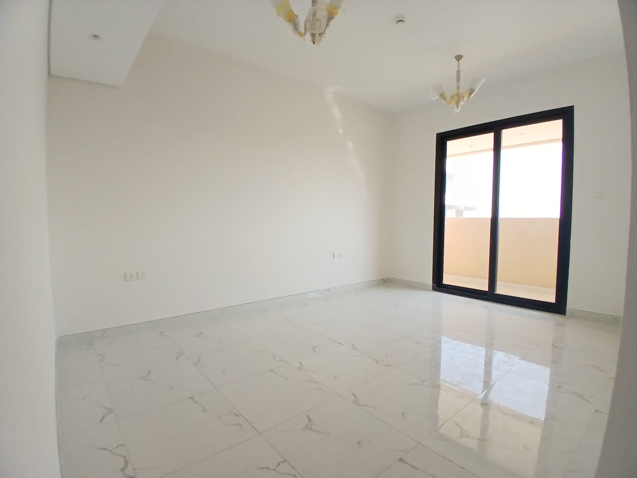 Spacious 1bhk with big balcony road view