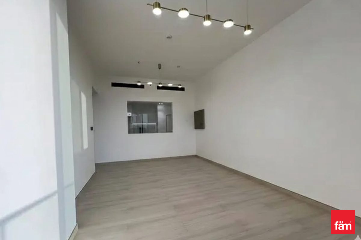 Modern Luxury Living | High Floor | Huge Layout